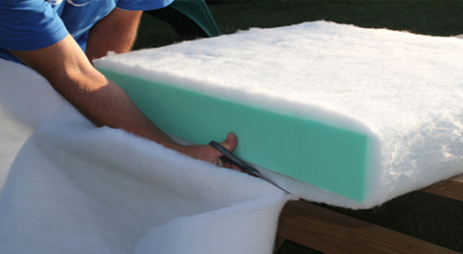foam with polyester